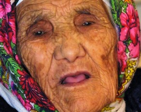 Vecchia anziana.JPG
